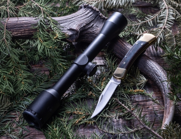 hunting knife and scope